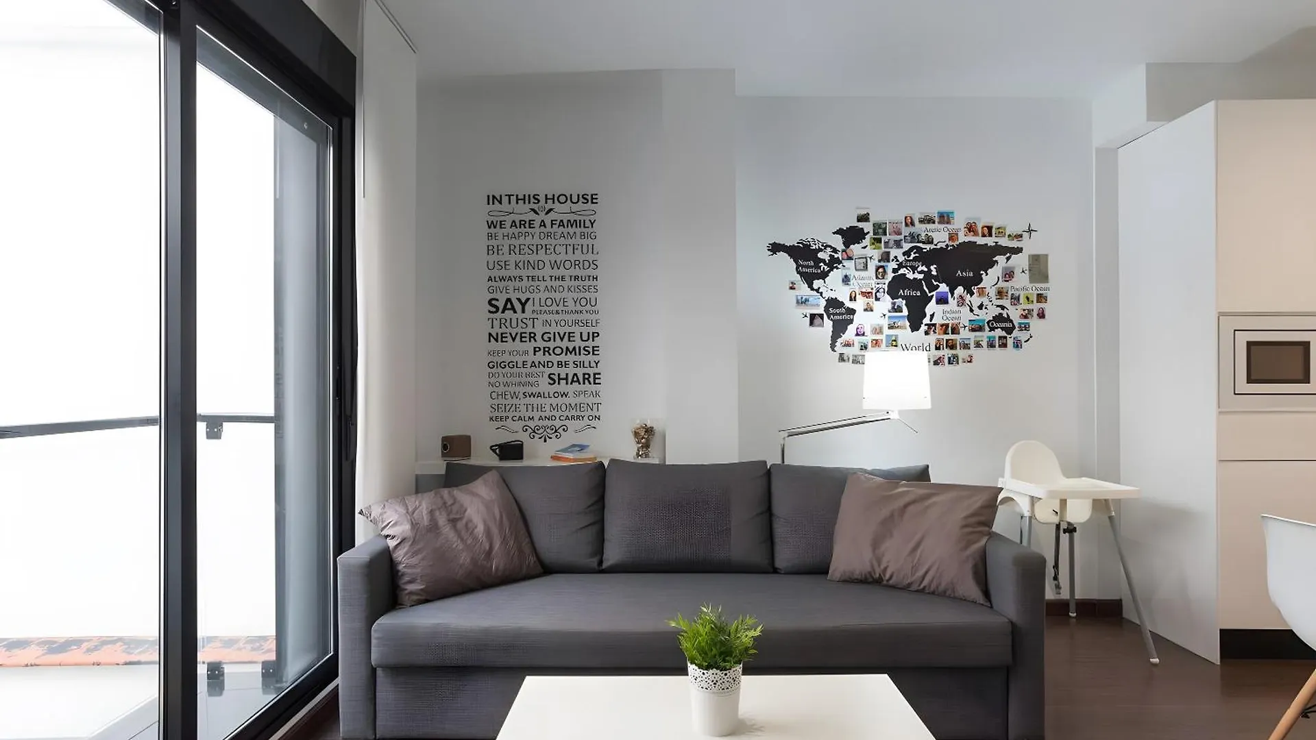 Quiet Apartment In The Historical Malaga